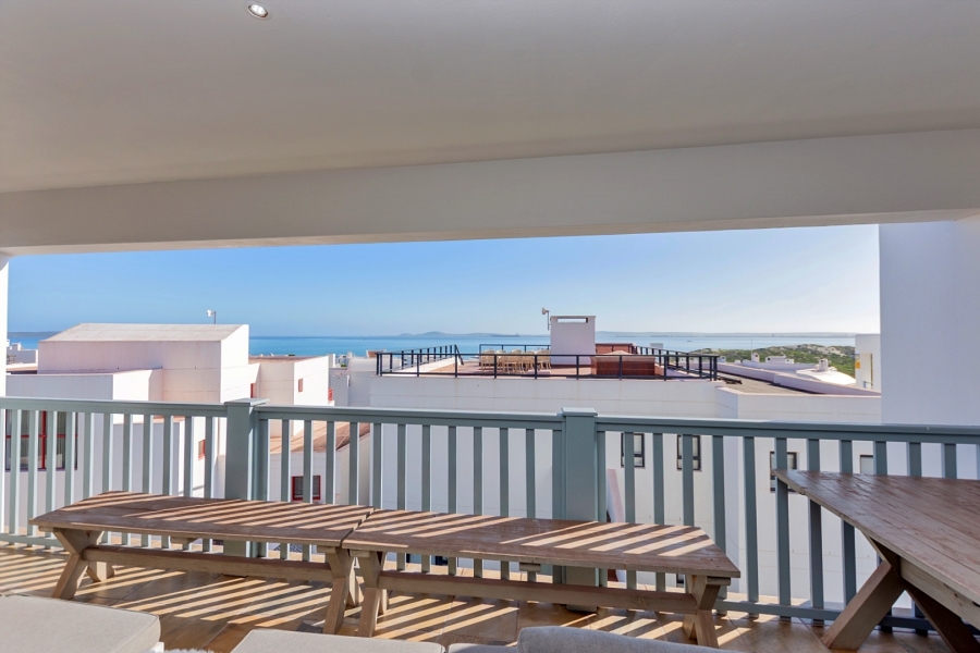 5 Bedroom Property for Sale in Paradise Beach Western Cape